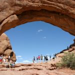 Arches NP Window Arch crowd